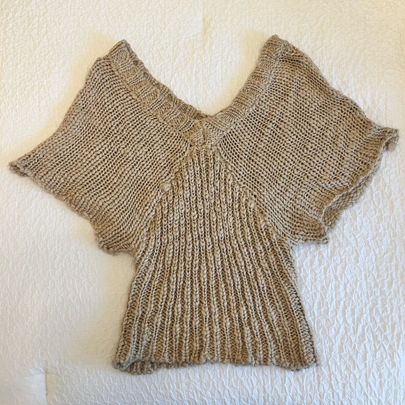 Jessica Simpson Tops - Jessica Simpson Cable Knit Sweater (Large)